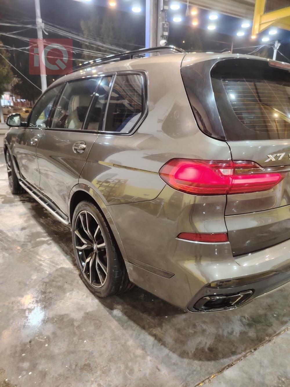 بي ام دبليو X7